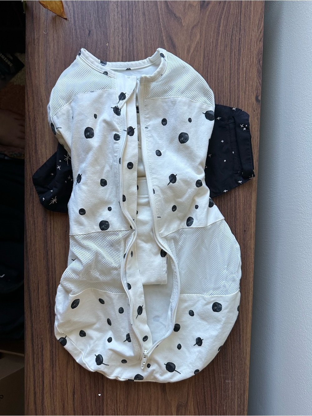 Happiest Baby Sleep Sack - White Stars in small